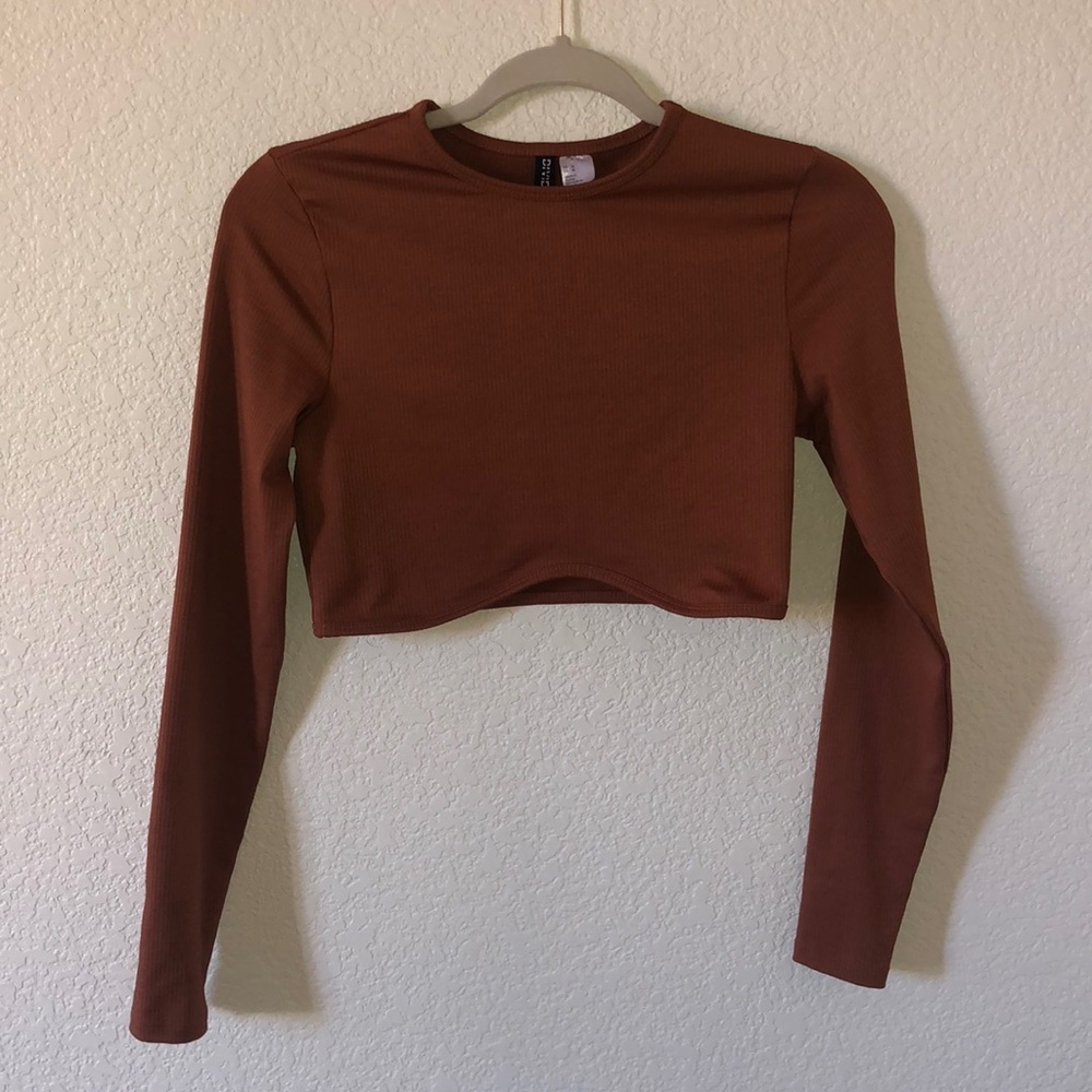 HM long sleeve crop top